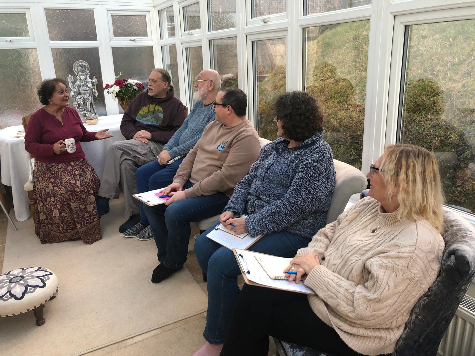 Alka leading a small-group Ayurveda workshop